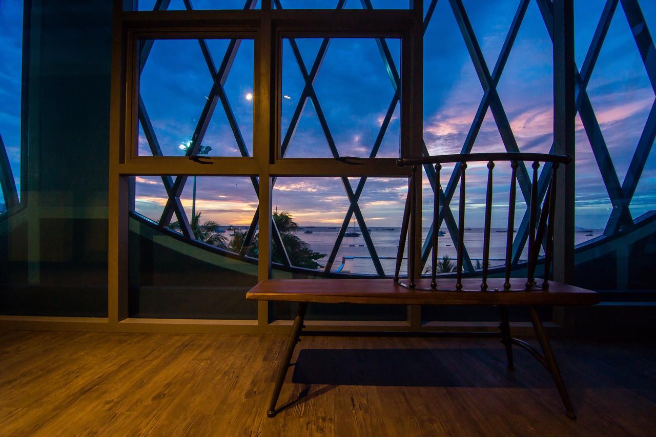 Nonze Hostel Pattaya Eksteriør billede